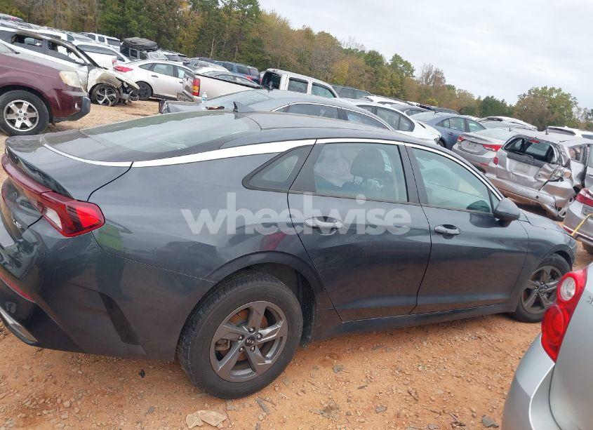 Photo 13 of 2021 Kia K5 LXS (VIN 5XXG14J26MG054880)