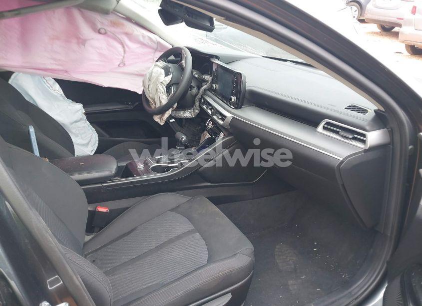 Photo 5 of 2021 Kia K5 LXS (VIN 5XXG14J26MG054880)