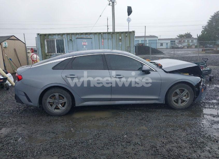 Photo 13 of 2021 Kia K5 LXS (VIN 5XXG14J26MG080993)