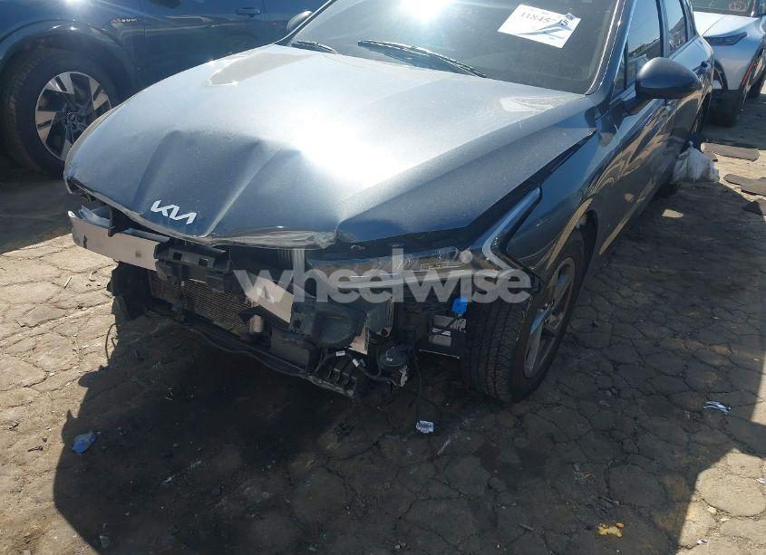 Photo 6 of 2022 Kia K5 LXS (VIN 5XXG14J26NG119907)