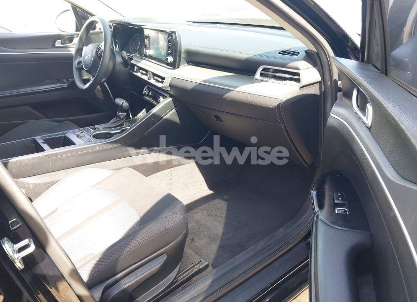 Photo 5 of 2022 Kia K5 LXS (VIN 5XXG14J26NG123276)