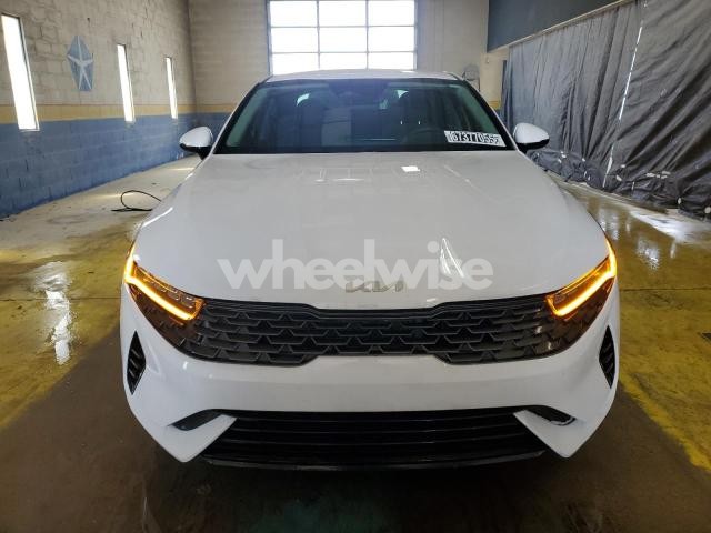 Photo 2 of 2022 KIA K5 LXS (VIN 5XXG14J26NG145309)