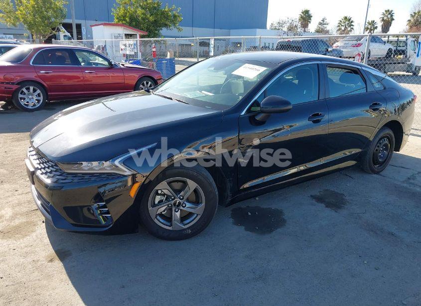 Photo 2 of 2022 Kia K5 LXS (VIN 5XXG14J26NG159842)