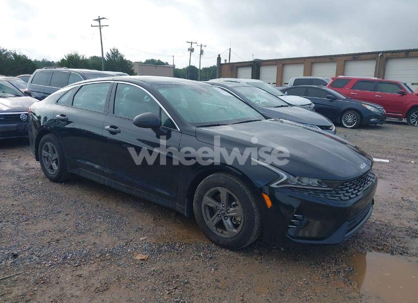 Photo 13 of 2022 Kia K5 LXS (VIN 5XXG14J26NG165172)