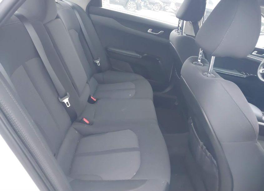 Photo 8 of 2023 Kia K5 LXS (VIN 5XXG14J26PG205396)