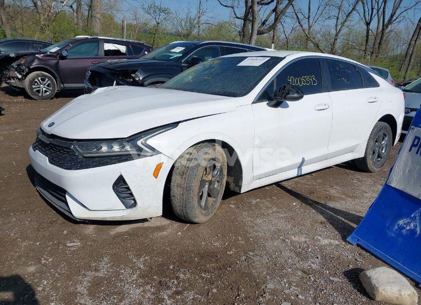 Photo 2 of 2021 Kia K5 LXS (VIN 5XXG14J27MG022651)