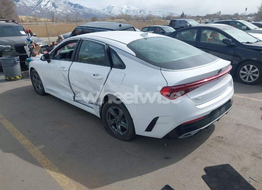 Photo 3 of 2021 Kia K5 LXS (VIN 5XXG14J27MG046044)