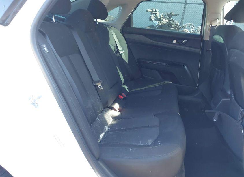 Photo 8 of 2021 Kia K5 LXS (VIN 5XXG14J27MG063734)