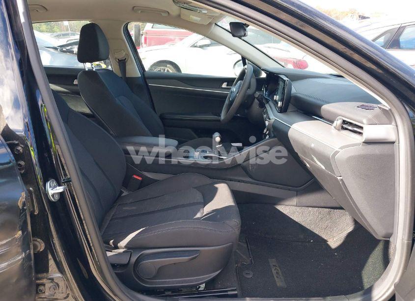 Photo 5 of 2021 Kia K5 LXS (VIN 5XXG14J27MG074118)