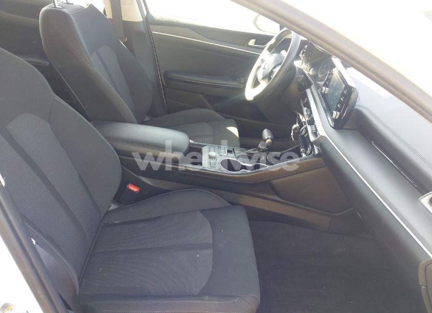 Photo 5 of 2021 Kia K5 LXS (VIN 5XXG14J27MG079447)