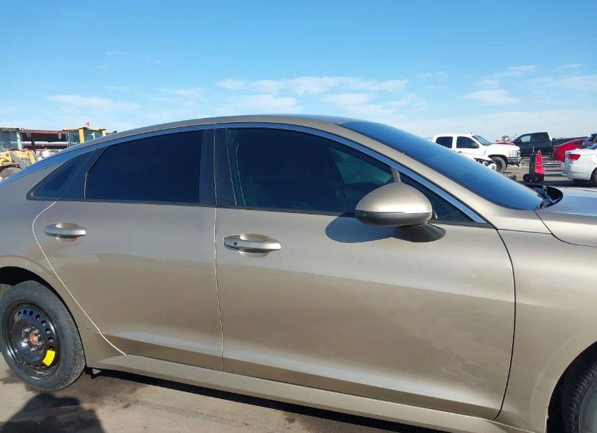 Photo 13 of 2021 Kia K5 LXS (VIN 5XXG14J27MG080050)