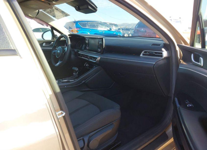 Photo 5 of 2021 Kia K5 LXS (VIN 5XXG14J27MG080050)