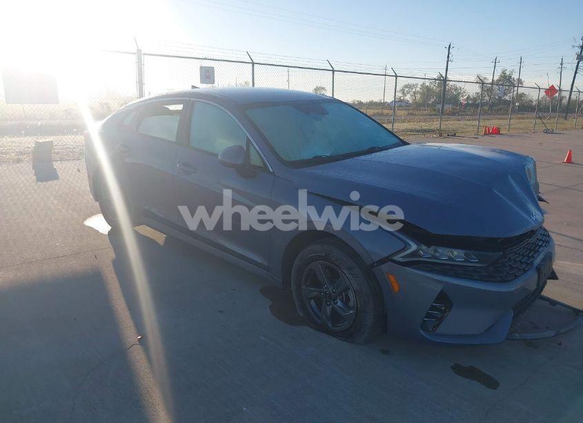 2022 Kia K5 LXS (VIN 5XXG14J27NG088974) main photo