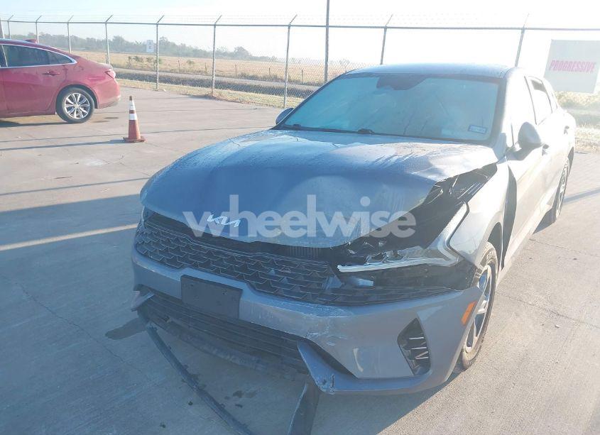 Photo 6 of 2022 Kia K5 LXS (VIN 5XXG14J27NG088974)