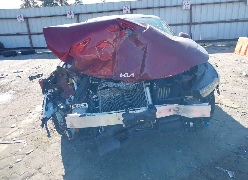 Photo 12 of 2022 Kia K5 LXS (VIN 5XXG14J27NG143066)