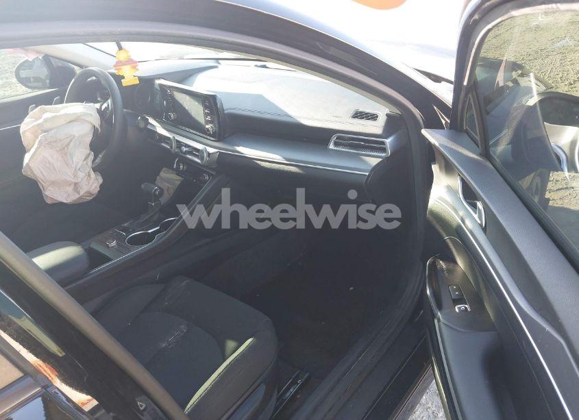 Photo 5 of 2024 Kia K5 LXS (VIN 5XXG14J27RG239088)