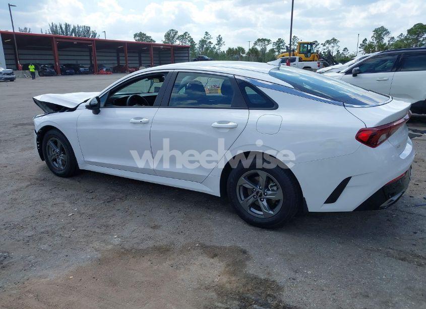Photo 12 of 2024 Kia K5 LXS (VIN 5XXG14J27RG248700)