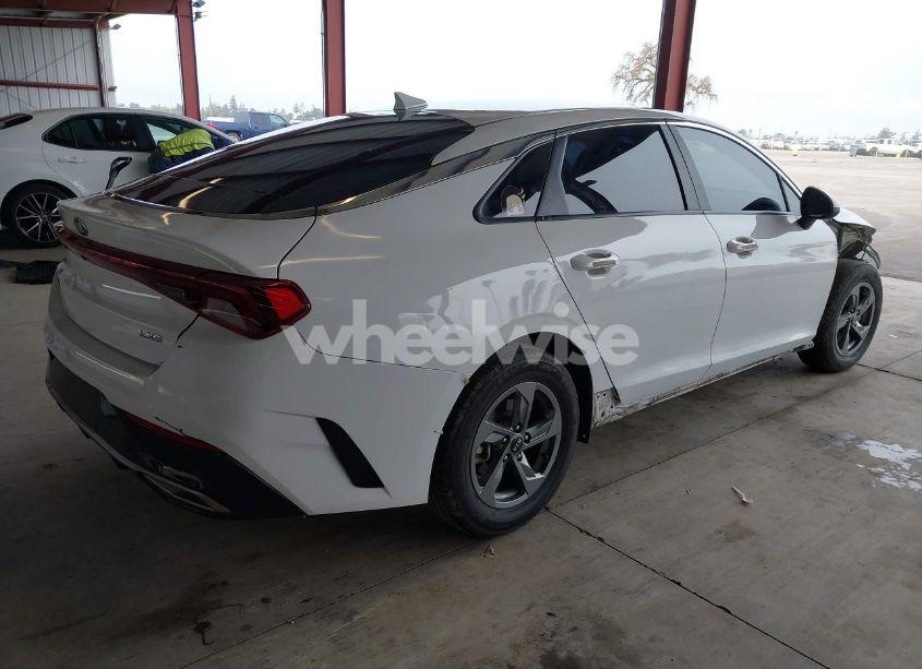 Photo 4 of 2021 Kia K5 LXS (VIN 5XXG14J28MG046392)
