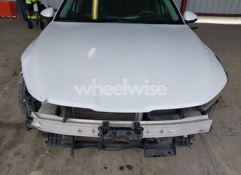 Photo 6 of 2021 Kia K5 LXS (VIN 5XXG14J28MG046392)