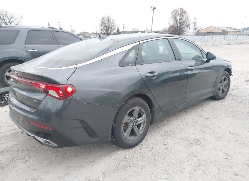 Photo 4 of 2021 Kia K5 LXS (VIN 5XXG14J28MG046487)