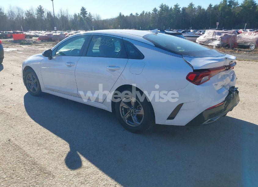 Photo 3 of 2021 Kia K5 LXS (VIN 5XXG14J28MG055271)