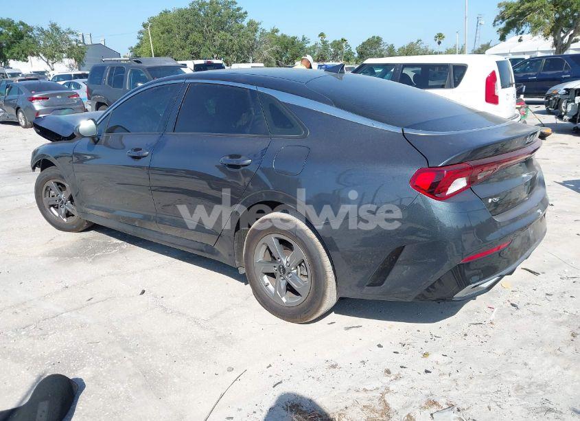 Photo 3 of 2022 Kia K5 LXS (VIN 5XXG14J28NG113817)