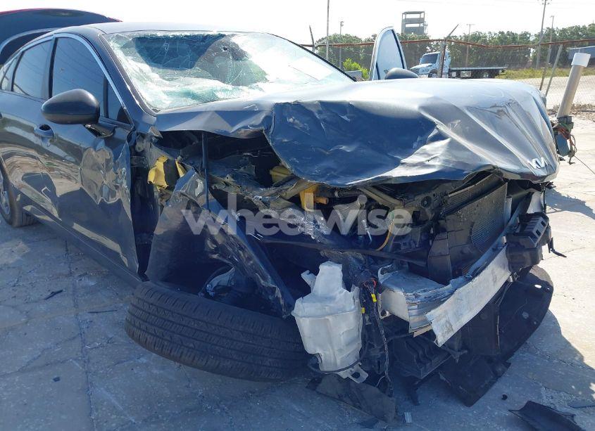 Photo 6 of 2022 Kia K5 LXS (VIN 5XXG14J28NG113817)