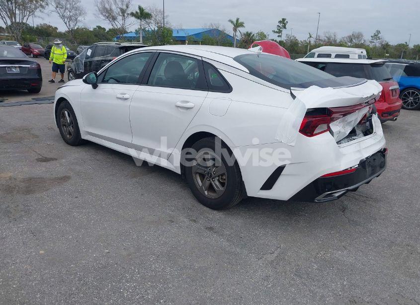 Photo 3 of 2024 Kia K5 LXS (VIN 5XXG14J28RG238077)