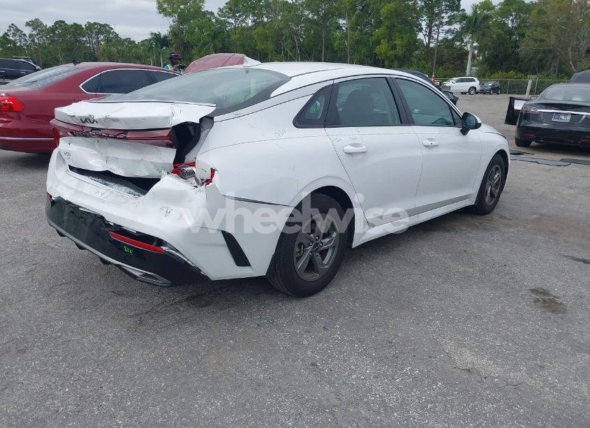 Photo 4 of 2024 Kia K5 LXS (VIN 5XXG14J28RG238077)