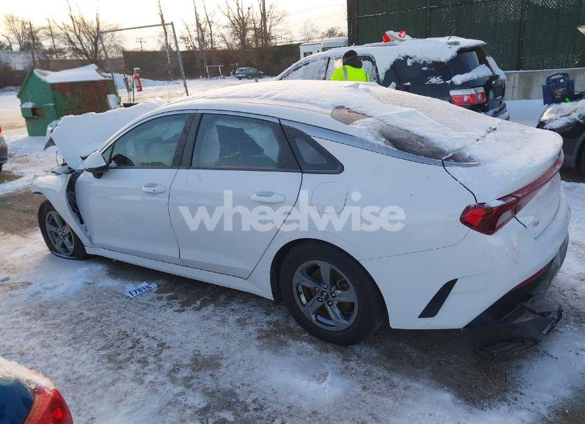 Photo 13 of 2021 Kia K5 LXS (VIN 5XXG14J29MG014454)