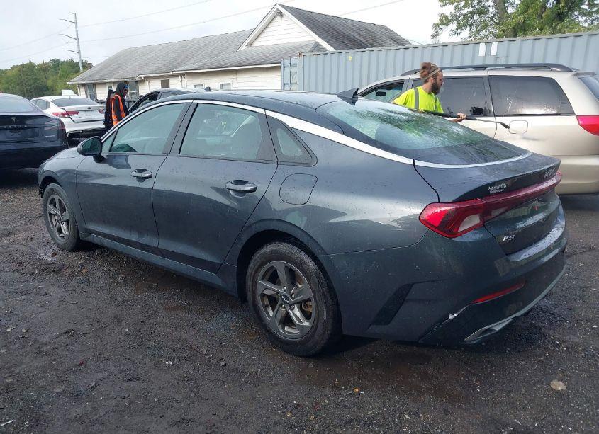 Photo 3 of 2022 Kia K5 LXS (VIN 5XXG14J29NG138564)