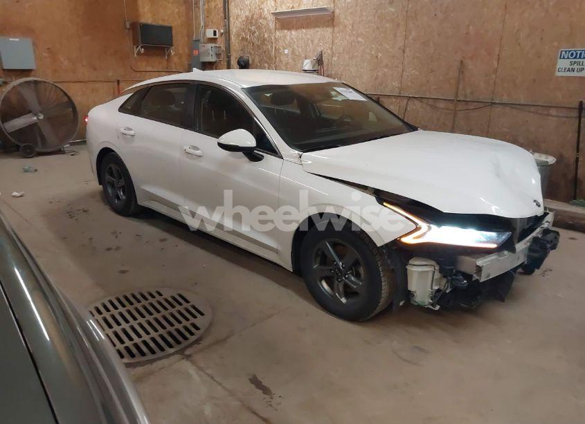 2021 Kia K5 LXS (VIN 5XXG14J2XMG019730) main photo