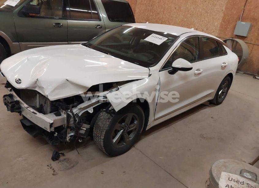 Photo 2 of 2021 Kia K5 LXS (VIN 5XXG14J2XMG019730)