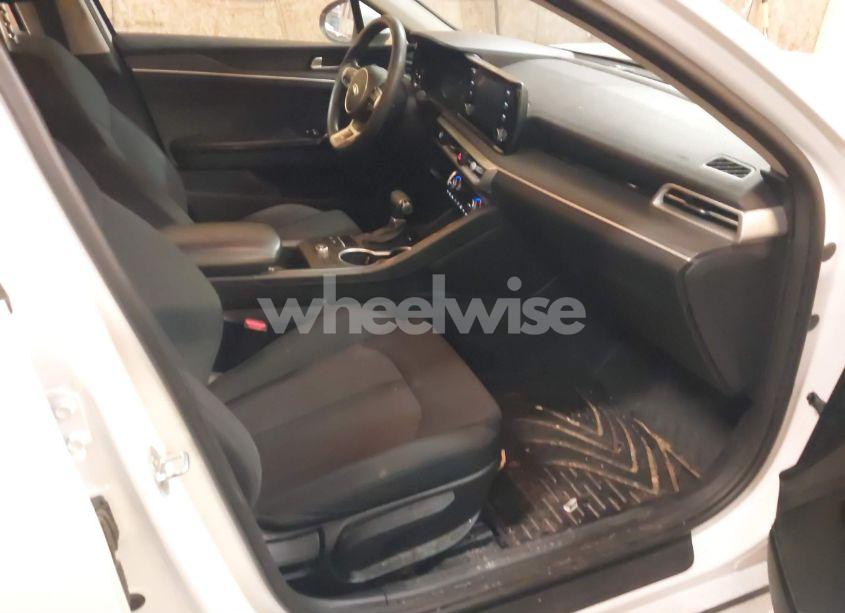 Photo 5 of 2021 Kia K5 LXS (VIN 5XXG14J2XMG019730)