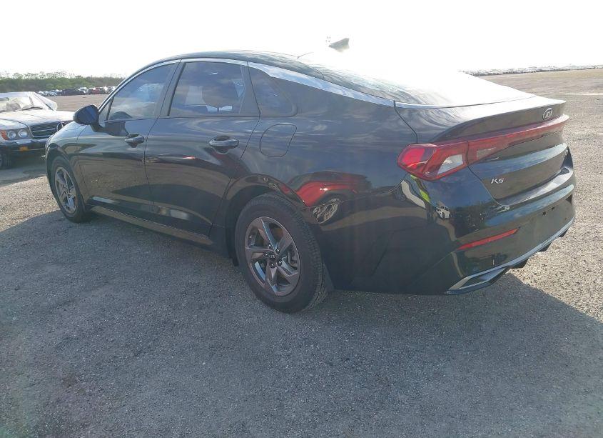 Photo 3 of 2021 Kia K5 LXS (VIN 5XXG14J2XMG025981)