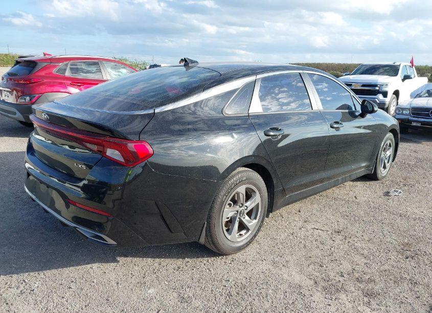 Photo 4 of 2021 Kia K5 LXS (VIN 5XXG14J2XMG025981)