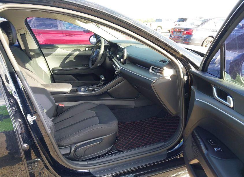 Photo 5 of 2021 Kia K5 LXS (VIN 5XXG14J2XMG025981)