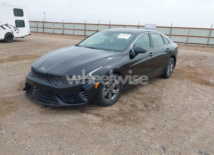 Photo 2 of 2021 Kia K5 LXS (VIN 5XXG14J2XMG046815)