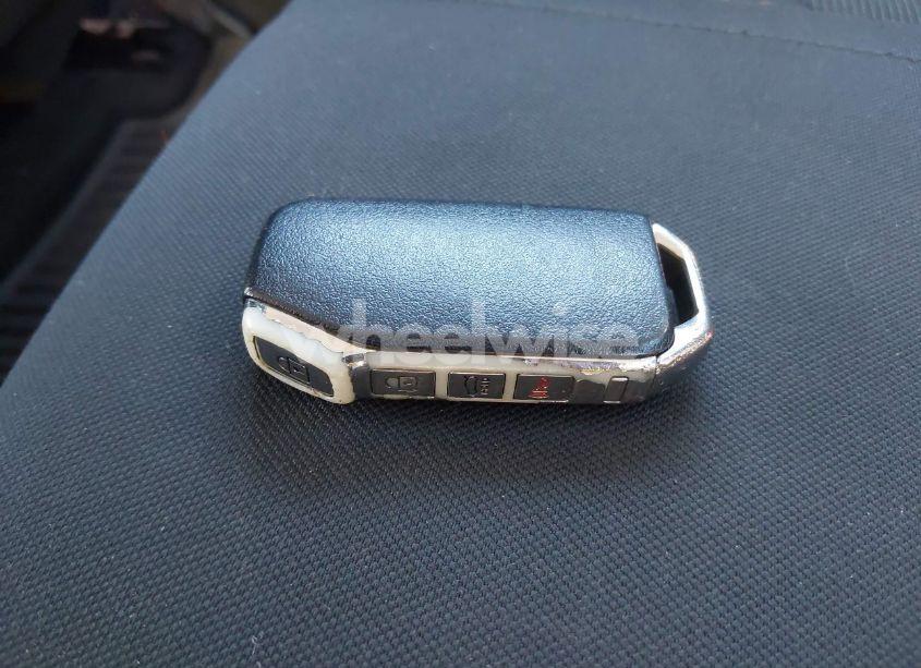 Photo 11 of 2021 Kia K5 LXS (VIN 5XXG14J2XMG048175)