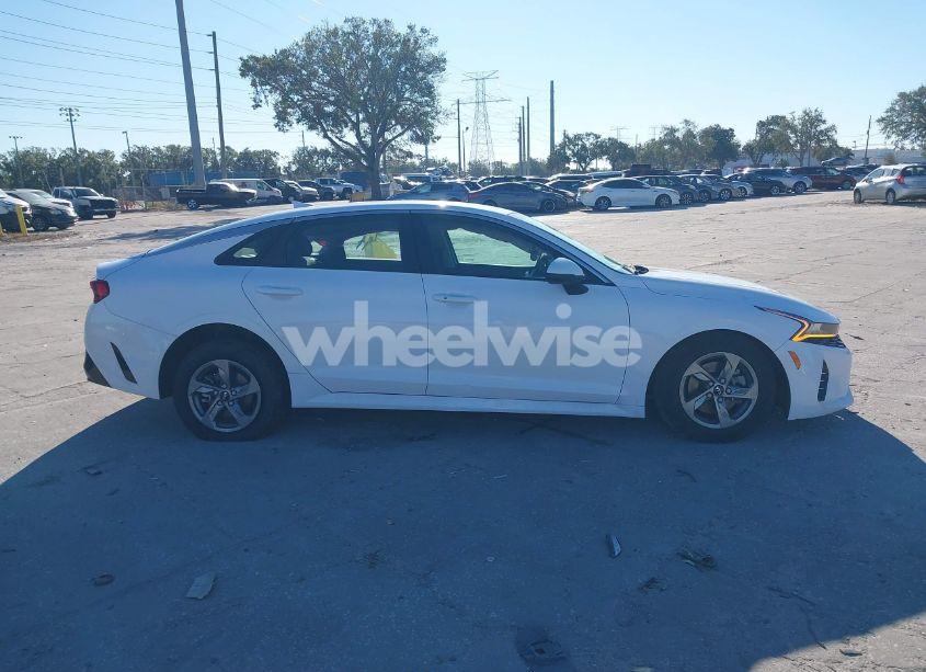 Photo 14 of 2021 Kia K5 LXS (VIN 5XXG14J2XMG048175)