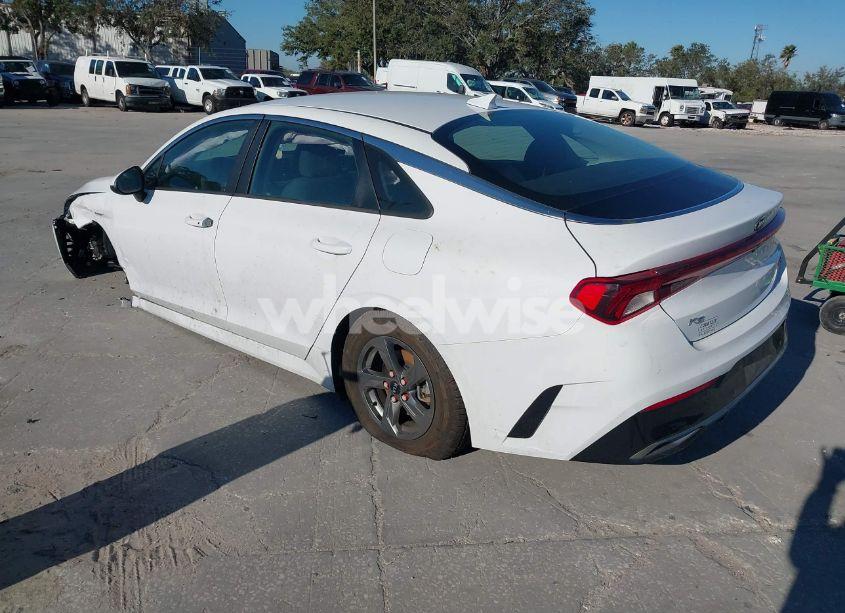 Photo 3 of 2021 Kia K5 LXS (VIN 5XXG14J2XMG048175)