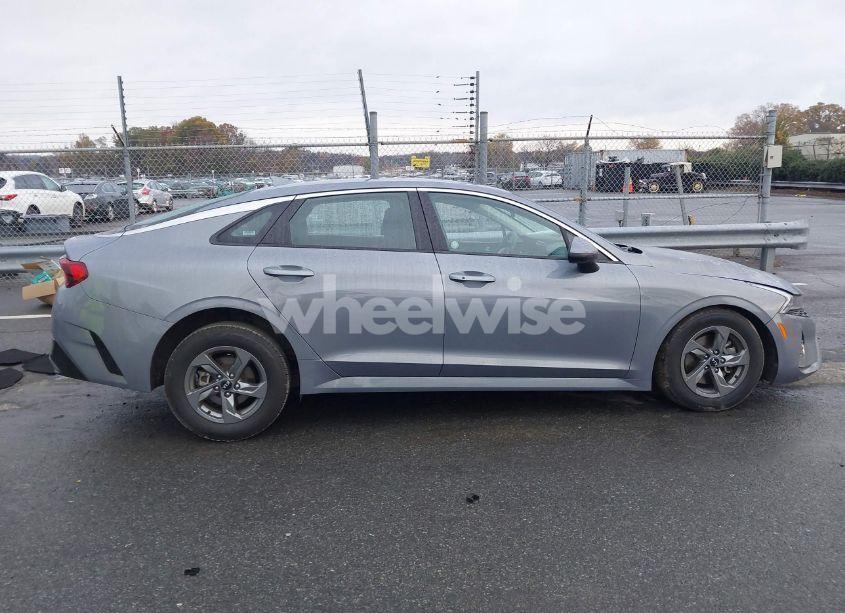 Photo 14 of 2021 Kia K5 LXS (VIN 5XXG14J2XMG069642)