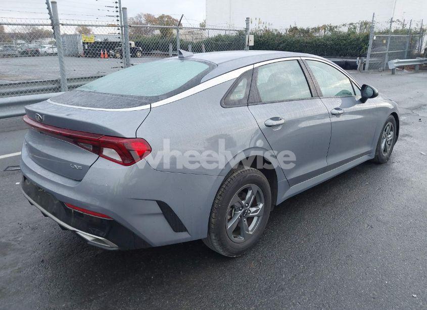 Photo 4 of 2021 Kia K5 LXS (VIN 5XXG14J2XMG069642)