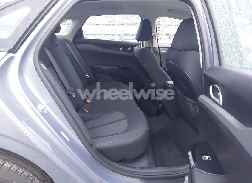 Photo 8 of 2021 Kia K5 LXS (VIN 5XXG14J2XMG069642)