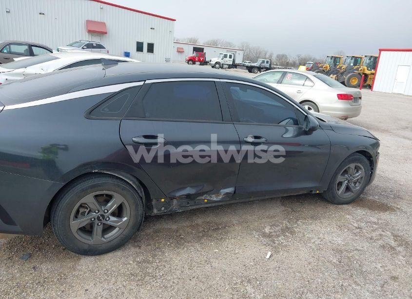 Photo 13 of 2022 Kia K5 LXS (VIN 5XXG14J2XNG086913)