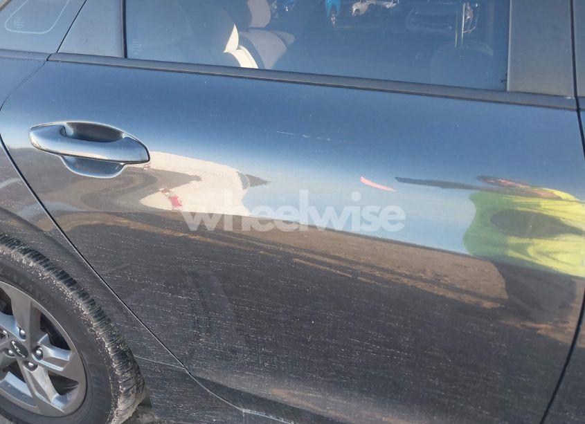 Photo 6 of 2022 Kia K5 LXS (VIN 5XXG14J2XNG111714)