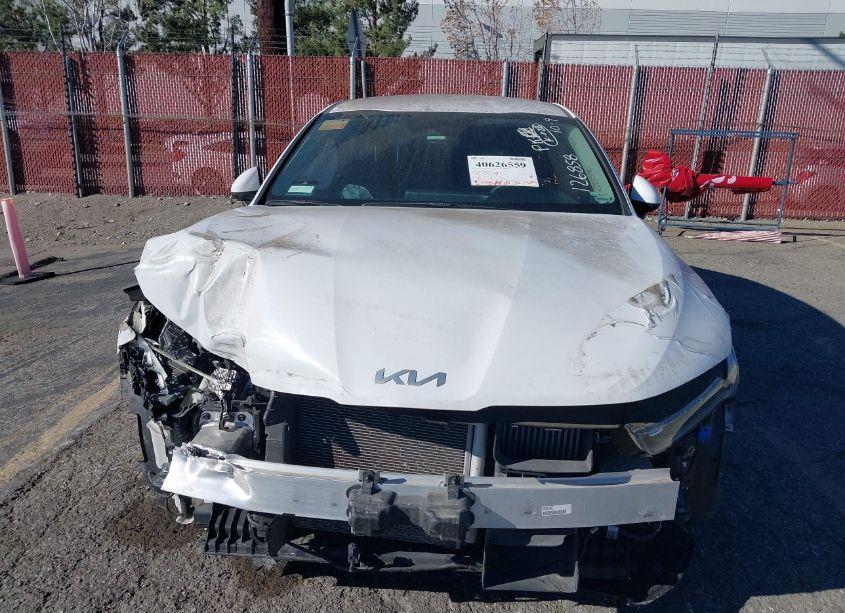 Photo 12 of 2022 Kia K5 LXS (VIN 5XXG14J2XNG126858)