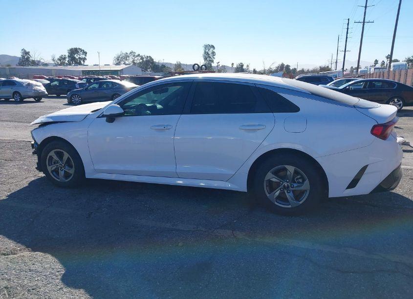 Photo 14 of 2022 Kia K5 LXS (VIN 5XXG14J2XNG126858)