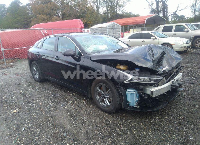 2022 Kia K5 LXS (VIN 5XXG14J2XNG132143) main photo