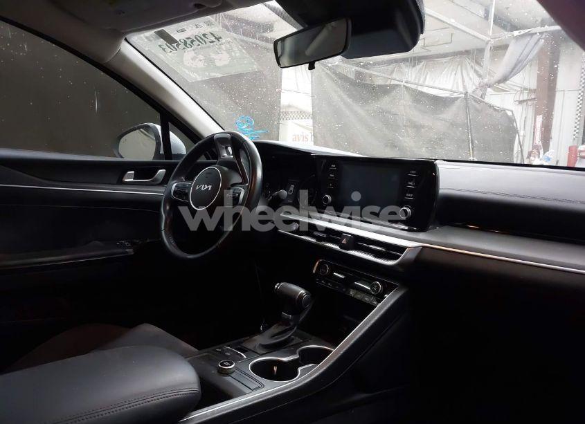 Photo 5 of 2022 Kia K5 LXS (VIN 5XXG14J2XNG138296)